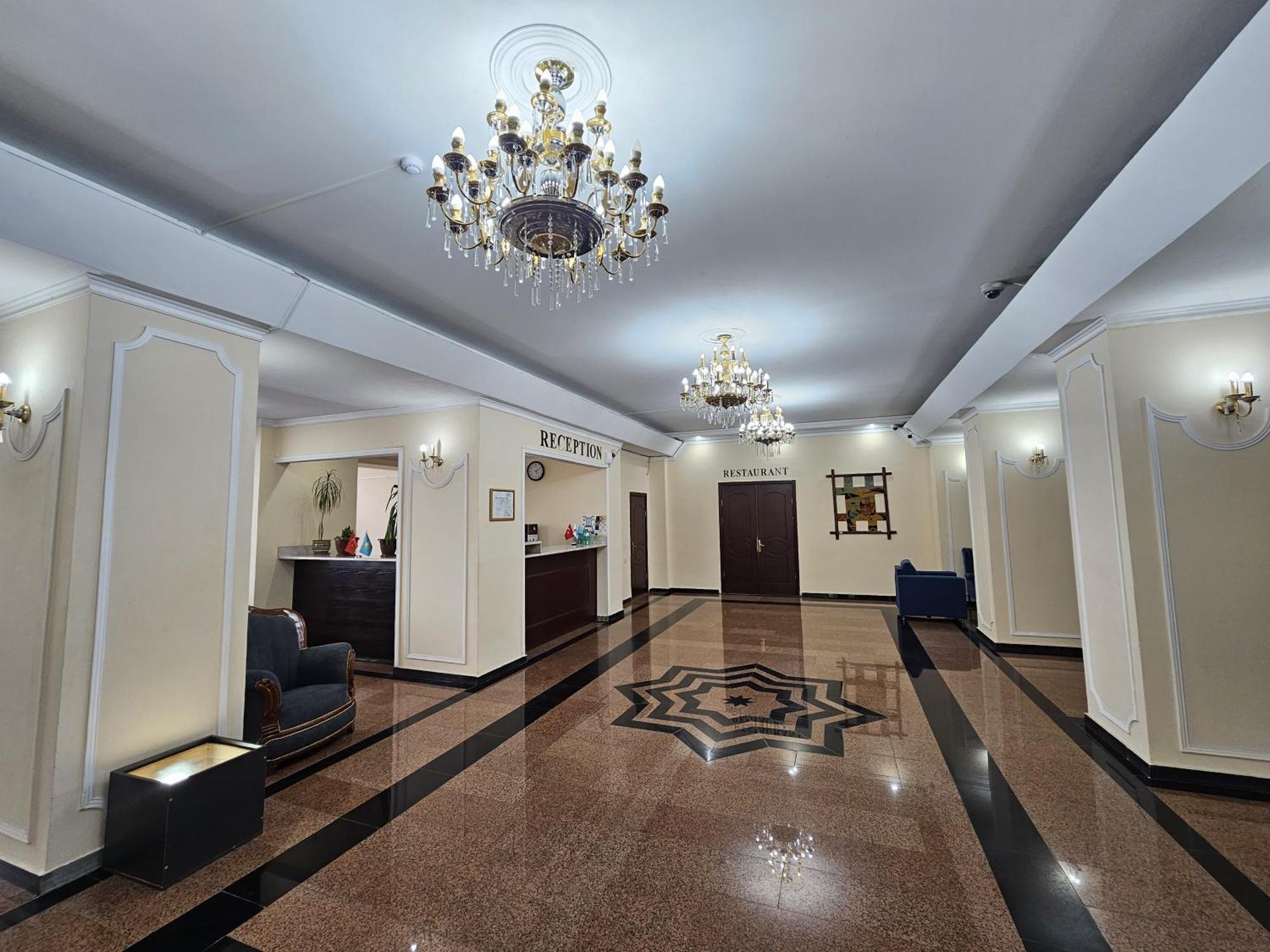 Yassy Hotel, Turkistan Dış mekan fotoğraf