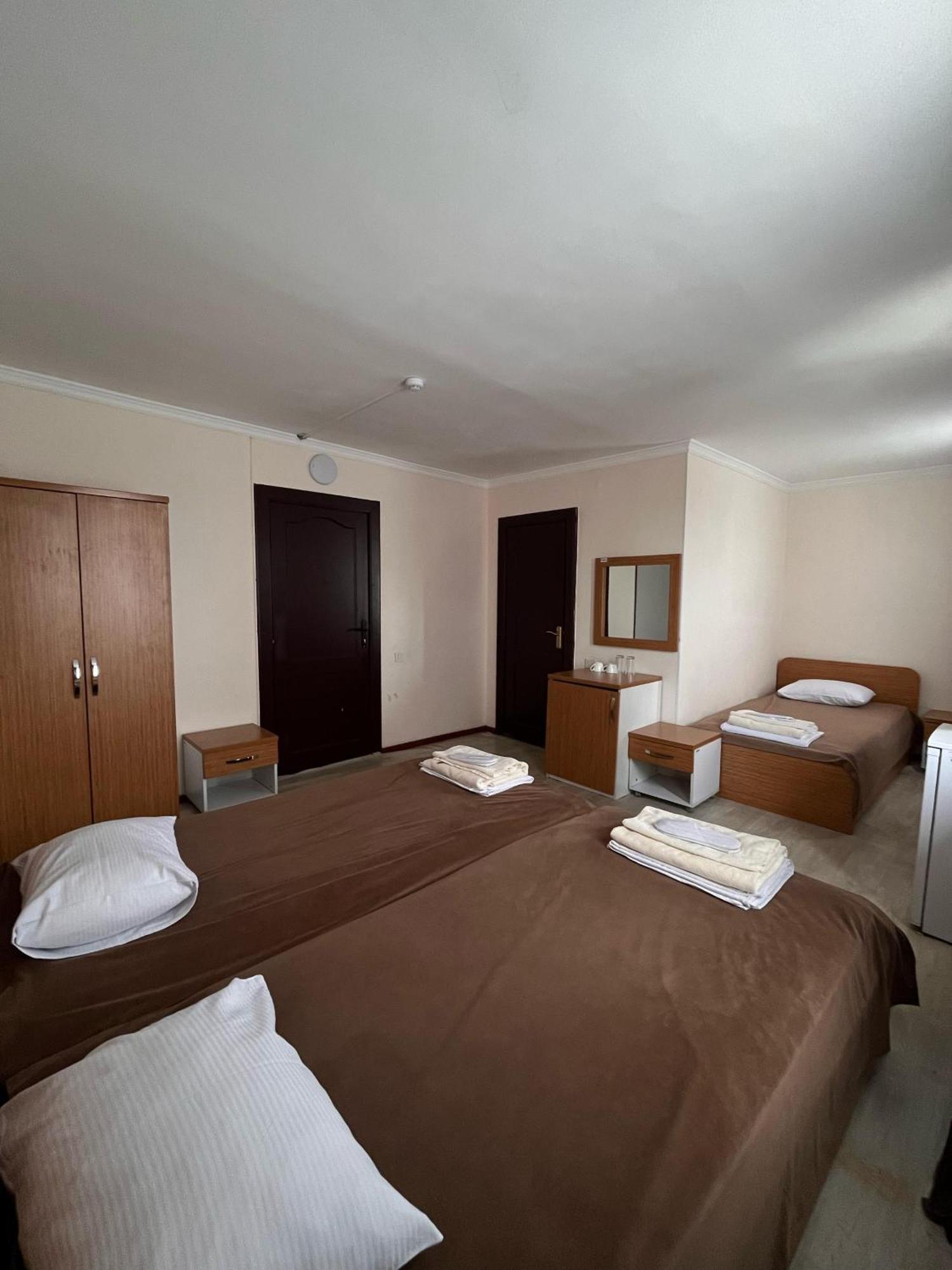 Yassy Hotel, Turkistan Dış mekan fotoğraf