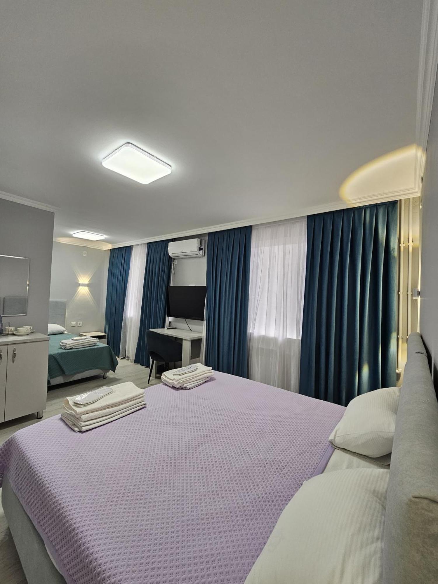 Yassy Hotel, Turkistan Dış mekan fotoğraf